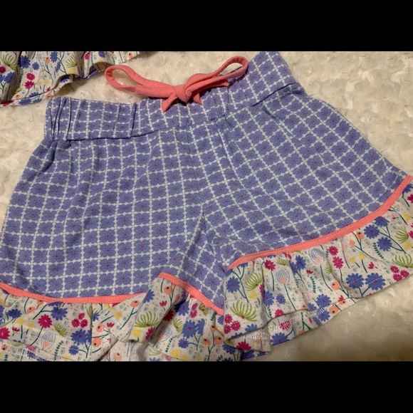 Matilda Jane Pajama Short set. - Picture 3 of 3